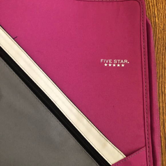 Five Star Mead 3” Ring Pink Zipper Binder w Strap - Picture 4 of 10